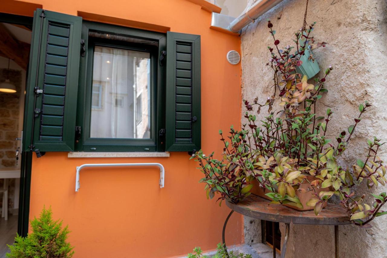 Studio App Dea In The Center Rovinj Exterior photo